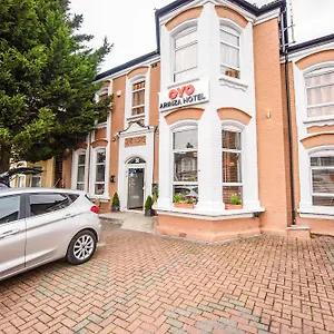 Arinza Hotel, London United Kingdom